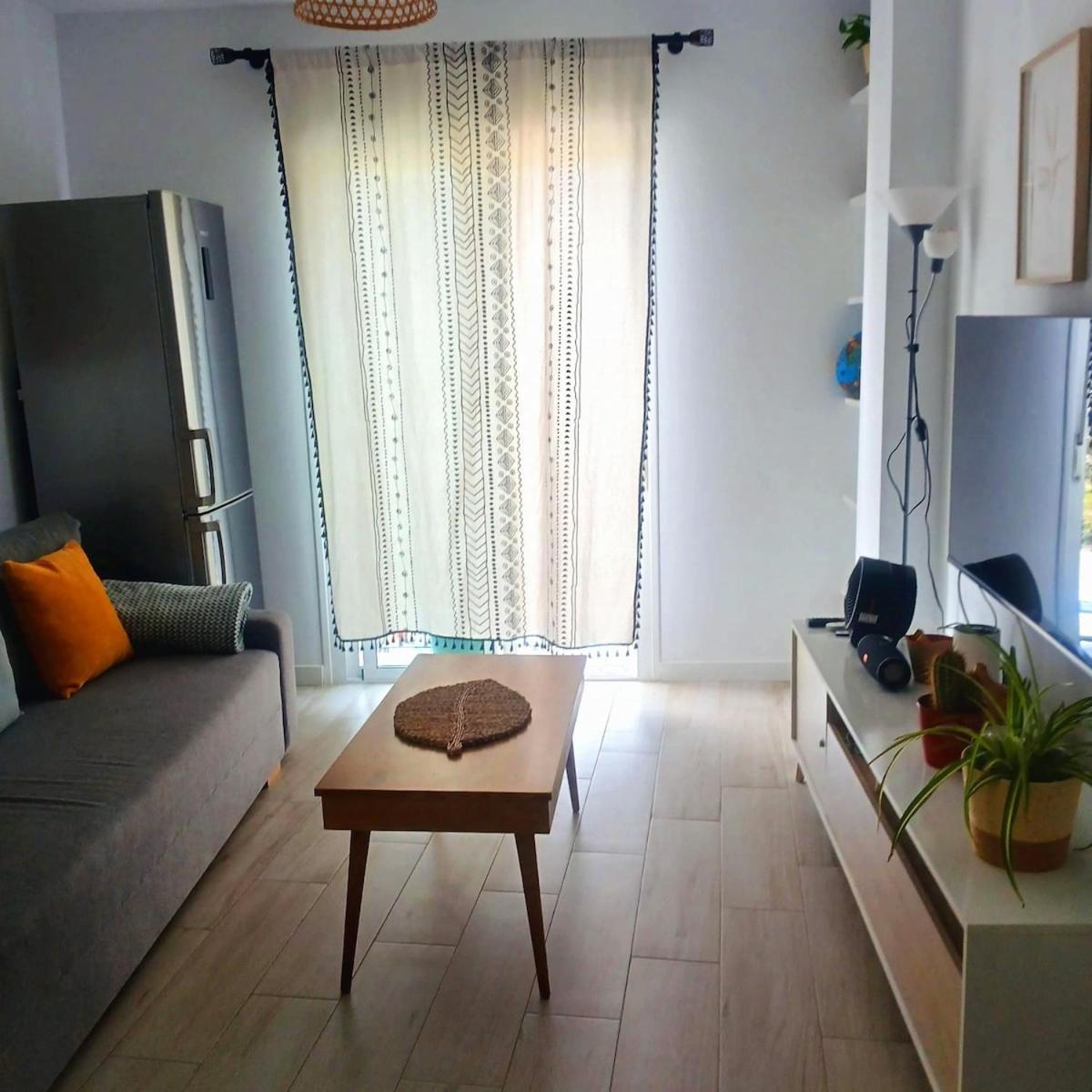 Bright Apartment In Málaga Kültér fotó